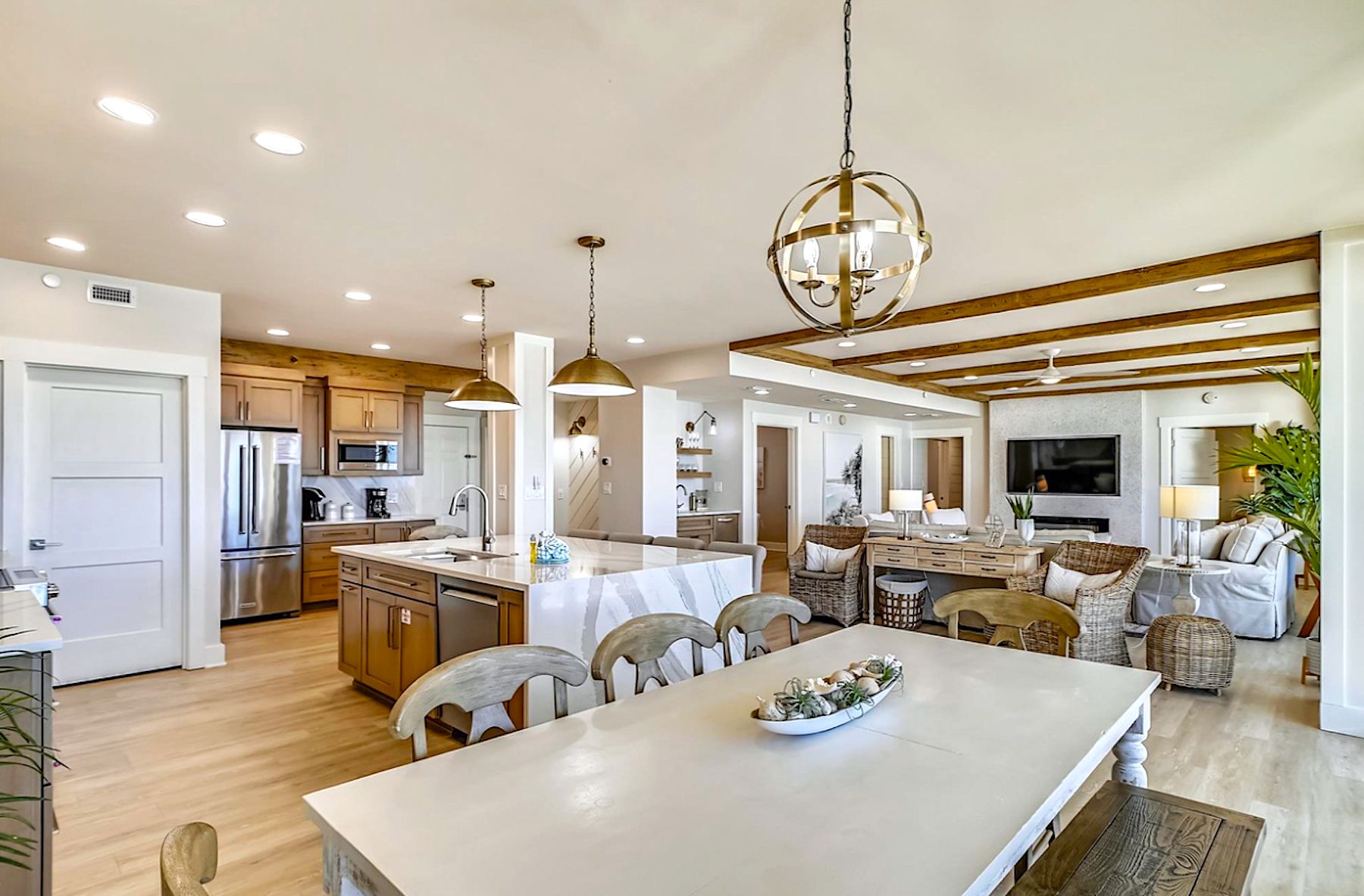 Large Open-Concept Kitchen in Destin Luxury Oceanfront Condo Rental