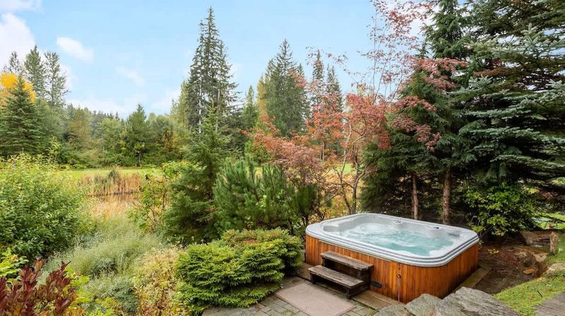 10 Stunning Vacation Rentals in Whistler