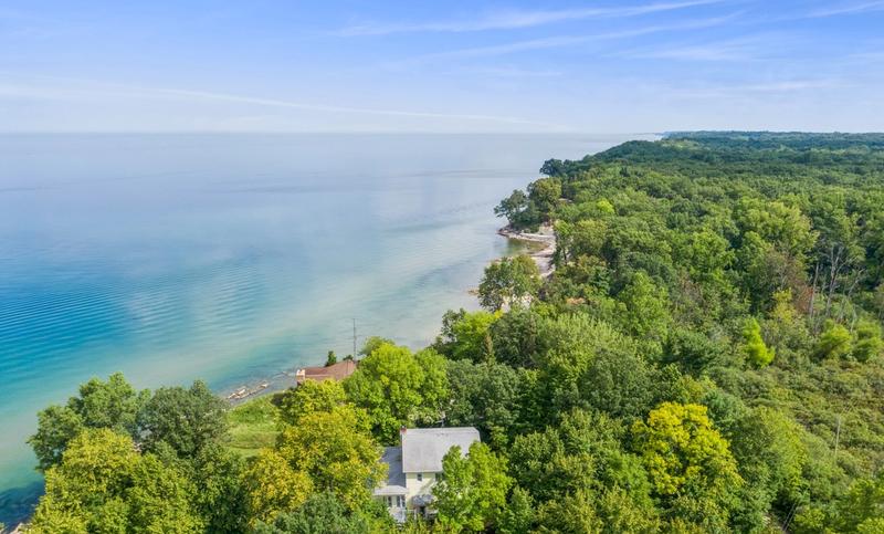 Indulge in Exquisite Luxury: Southwest Michigan Vacation Rentals