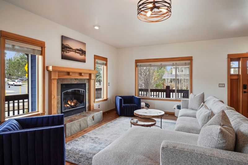 Open concept living space in modern Bend, OR vacation home