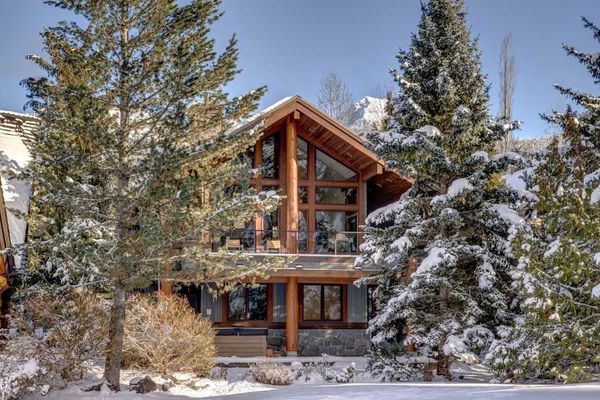Discover More Whistler Vacation Rentals