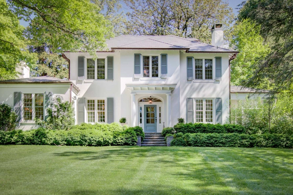 Explore Charlottesville Rentals