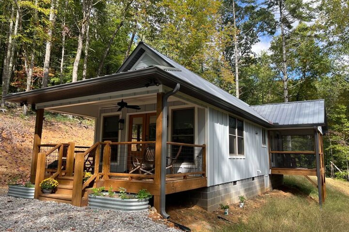 Exterior view of a cabin rental in Suches, GA.