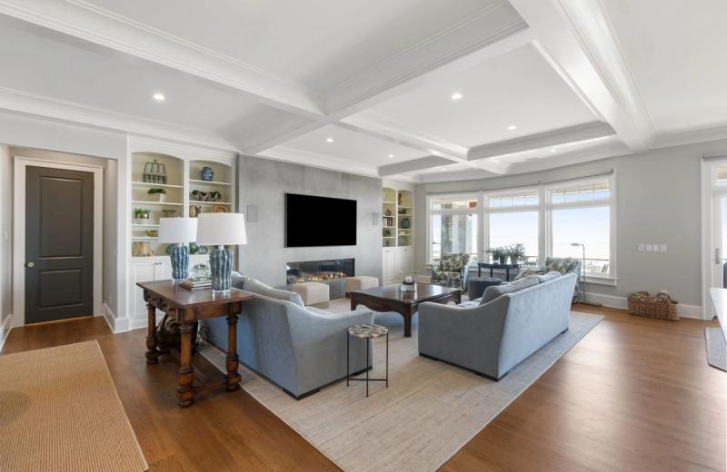 100 Surfsong Road - Image 3