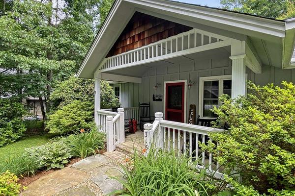 Highlands Haven at Heath Edwards in Highlands