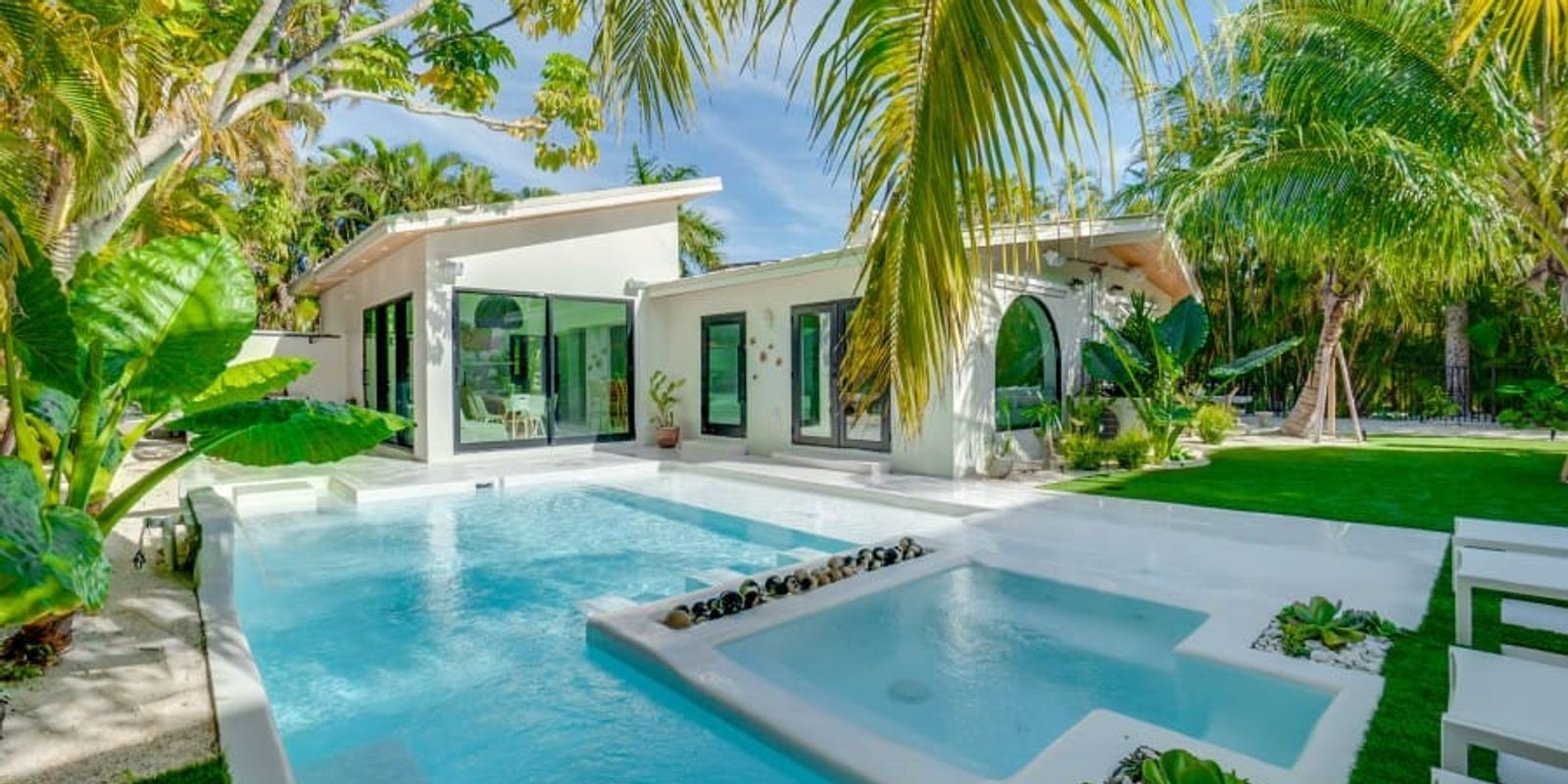 4 Great Luxury Rentals to Work From When Away From Home