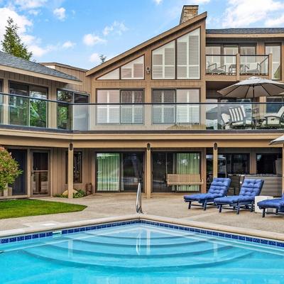 Sunset Manor