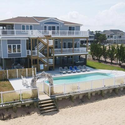 Aerial view of Sandwolf’s Den.