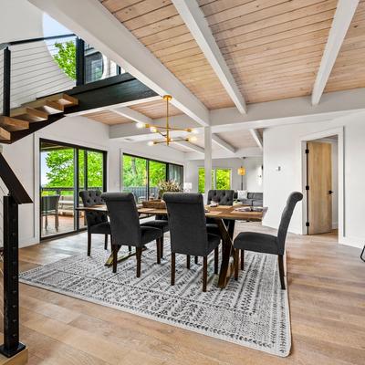 Open floor plan at Cliffhanger.