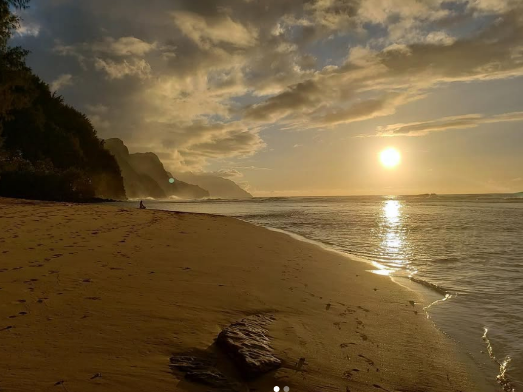 Sunset going down at beach in Kauai