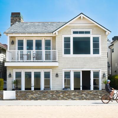 Exterior view of an oceanfront Newport Beach vacation rental.