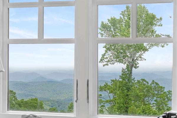 Seven Oaks Cottage in Highlands