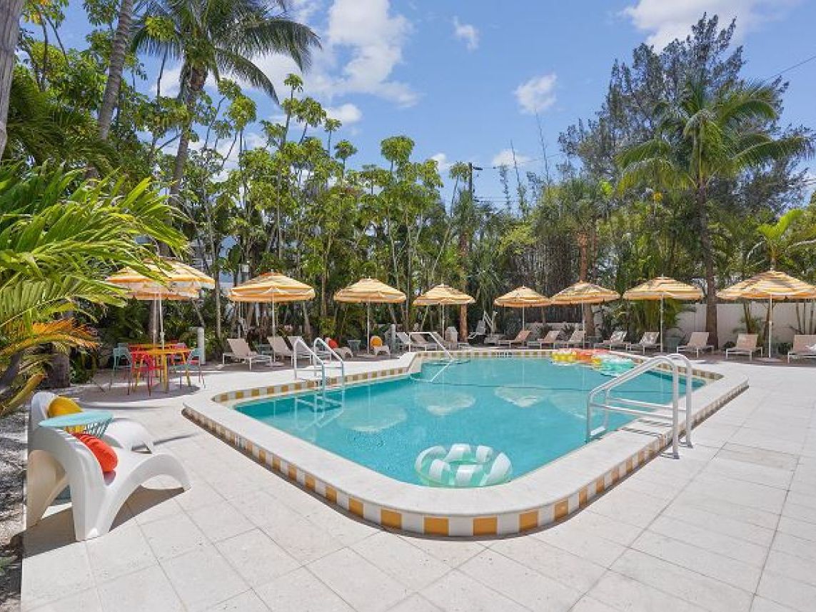 Community Pool at Stay Mello Ann Maria Island Vacation Rental