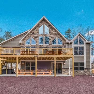 Exterior view of a Pocono Mountain vacation rental.