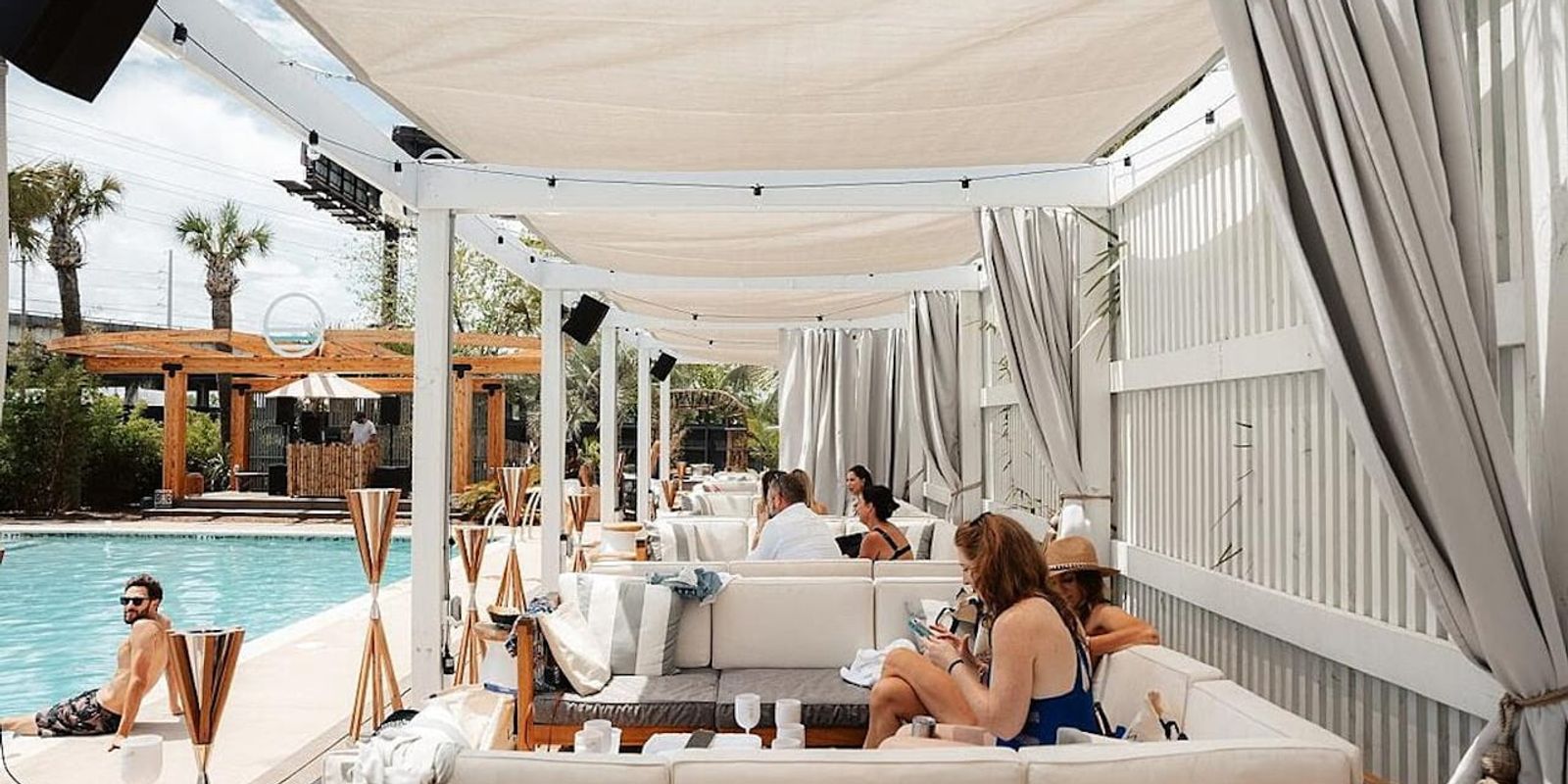 20 Dream Destinations for the Most Romantic Getaways