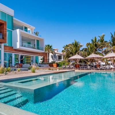 Private pool at a Los Cabos vacation rental.