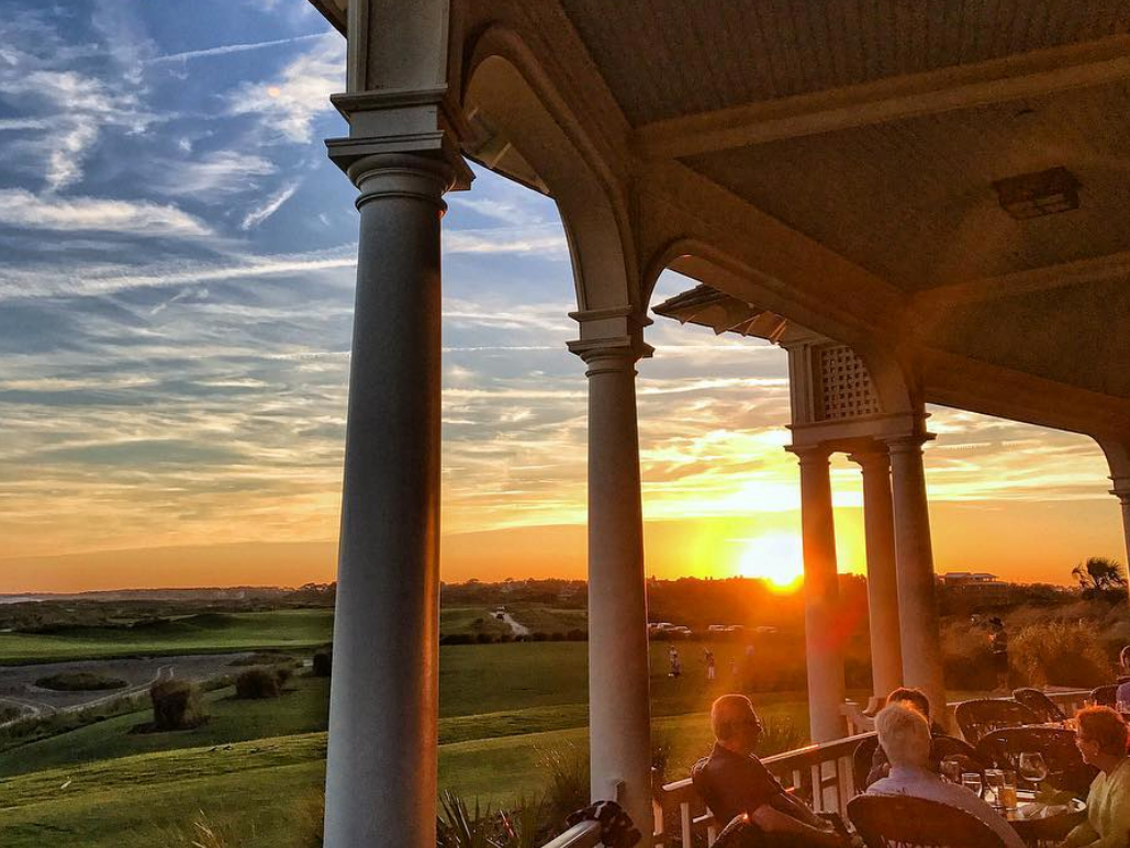 Sunset going down at restaurant in Kiawah Island