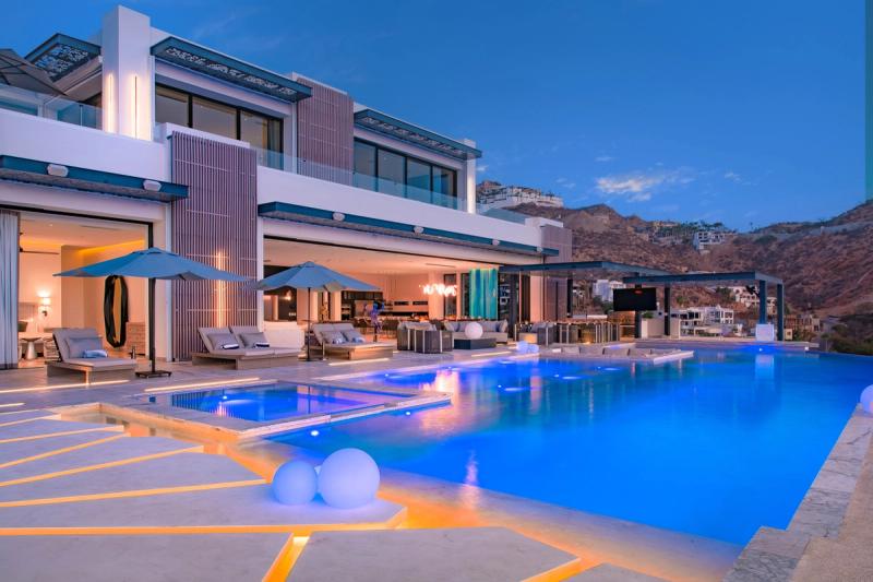 Showstopping 11BR Vegas-Inspired Dream Home - Image 1