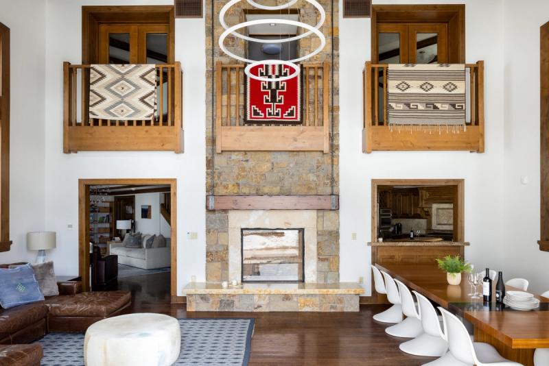 Residence 771 at the Four Seasons - Image 1