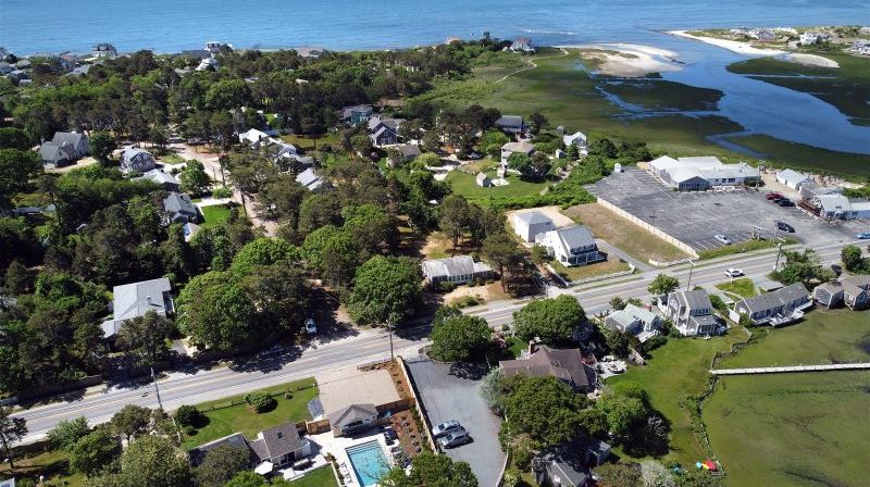 8 Stunning Rentals in Cape Cod, MA