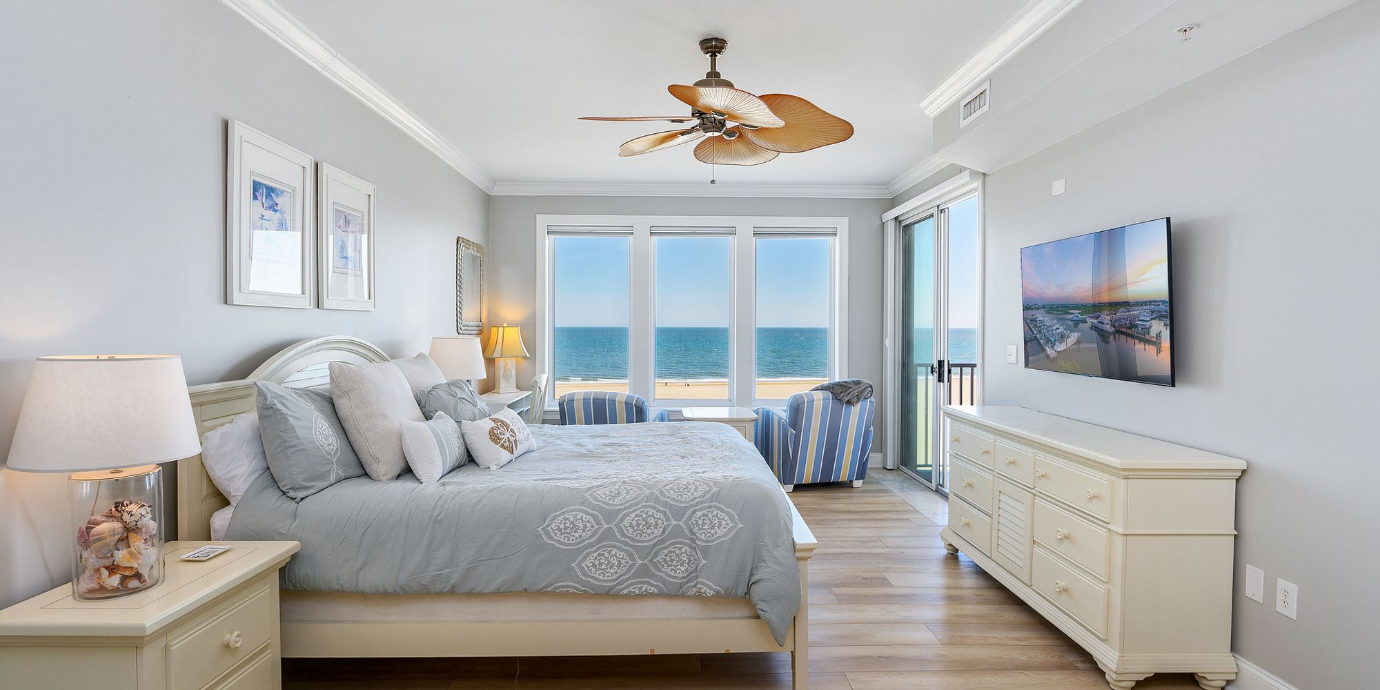 Oceanfront bedroom in Ocean City vacation rental