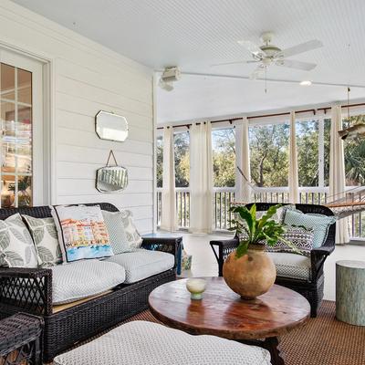 Outdoor living space in a Tybee Island vacation rental.