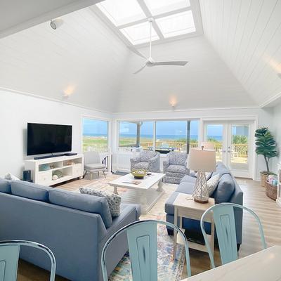 Open living space in Ocean Perch.