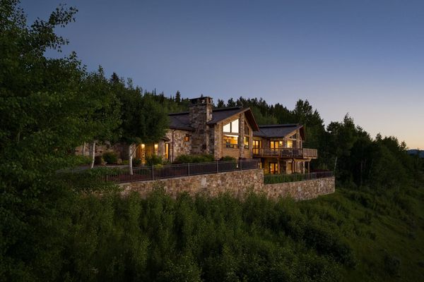 Find Your Dream Stay: 4 Luxury Cabins for Rent in Jackson Hole, WY