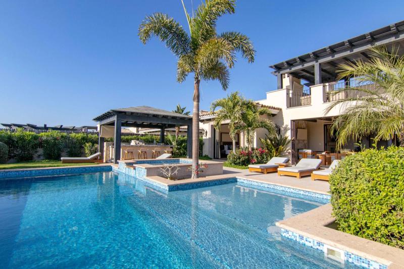 Diamante Golf Villa w Free Airport Transfer - Image 1