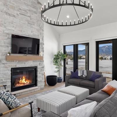 Living space in Beartooth View.