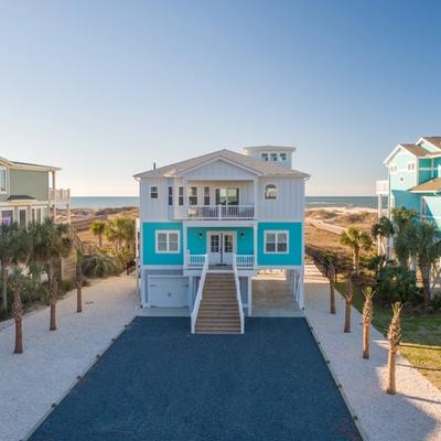 Exterior view of a Holden Beach vacation rental.