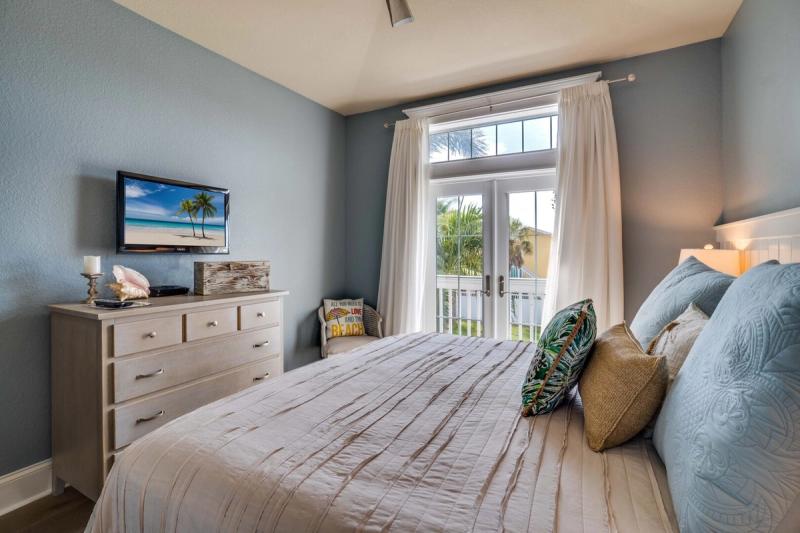 Beach Bellini - Image 3