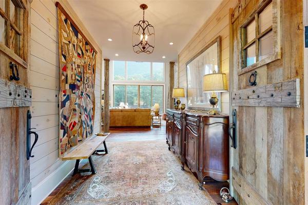 Shortoff Mountain View in Highlands