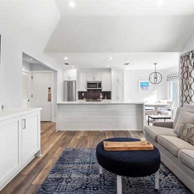 Open floorplan at a Kiawah Island vacation rental.