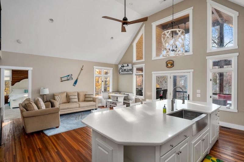 Lake Break - Image 3