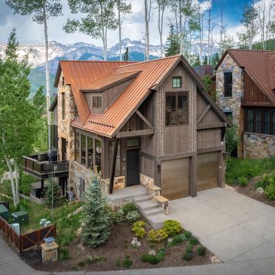 Exterior of Trails Edge 15 - Double Cabins.