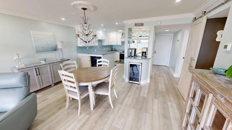 Beach House 104b - Image 4