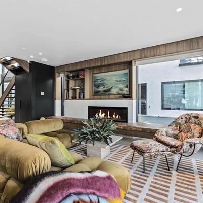 Living room with fireplace