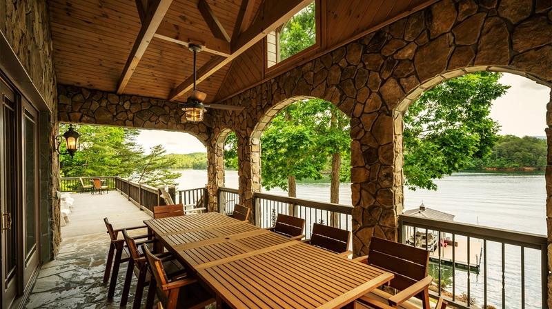 The 10 Best Shoulder Season Destinations in the US