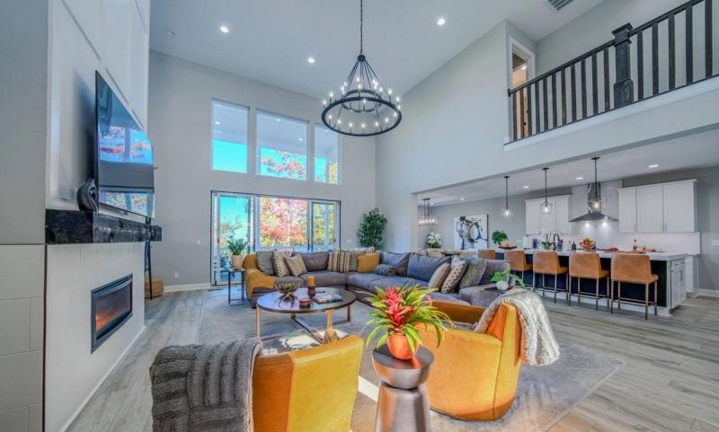 Catawba Falls Manor - Image 2