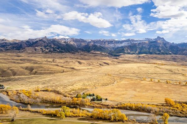 See More Cody & East Yellowstone Vacation Rentals