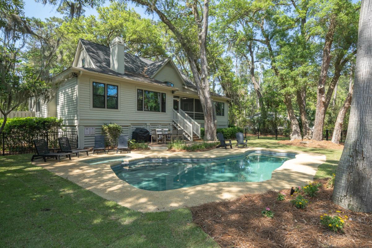 Exterior view of a Hilton Head Island vacation rental with a private pool.