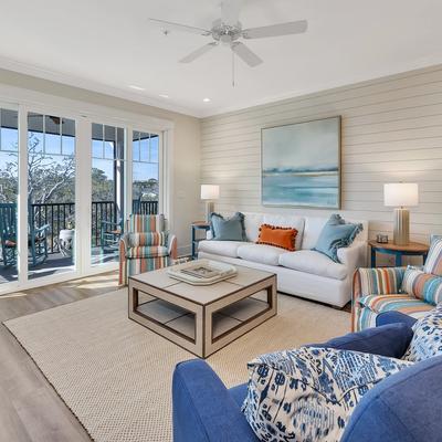 Living room of a Jekyll Island condo rental.