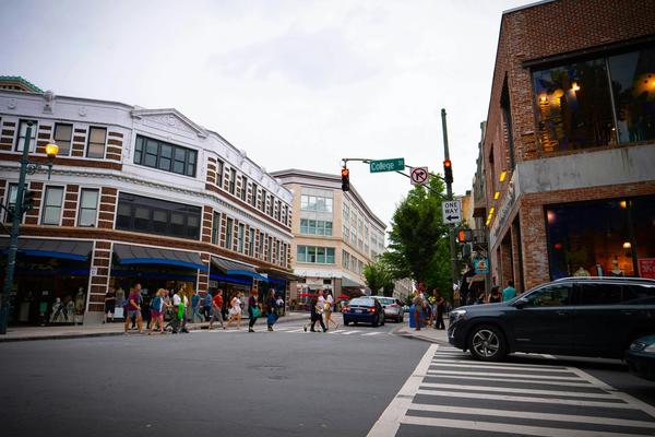 12 of the Best Asheville Activities to Add to Your Vacation Plan