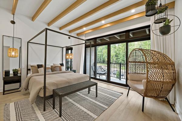Bedroom with beams