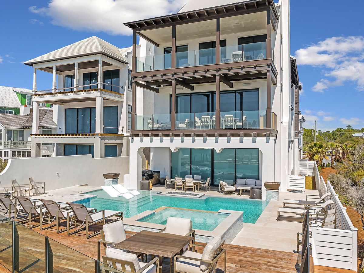 30A Vacation Rental Pool