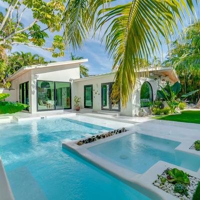 Private pool at Luum at the Shore.