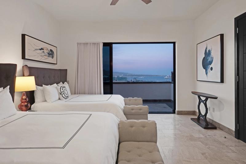 7BR Pedregal Fiesta, Walk to Downtown - Image 2