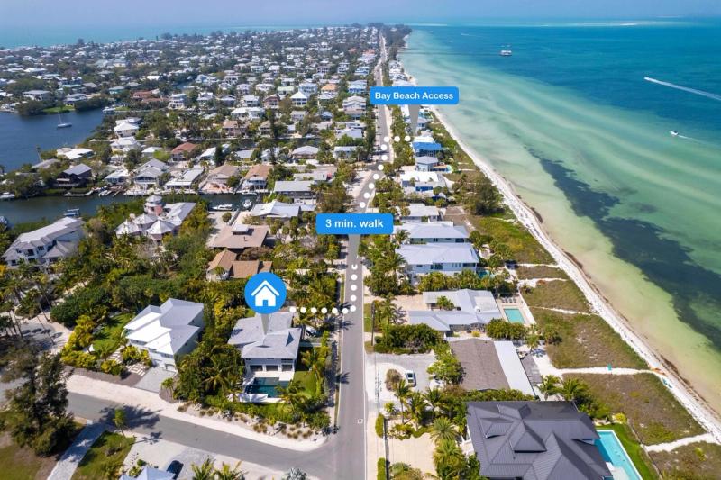 Coconut Cove - Image 3