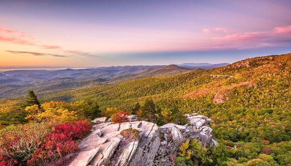 4 Reasons You Should Plan a Trip To Blue Ridge, Georgia